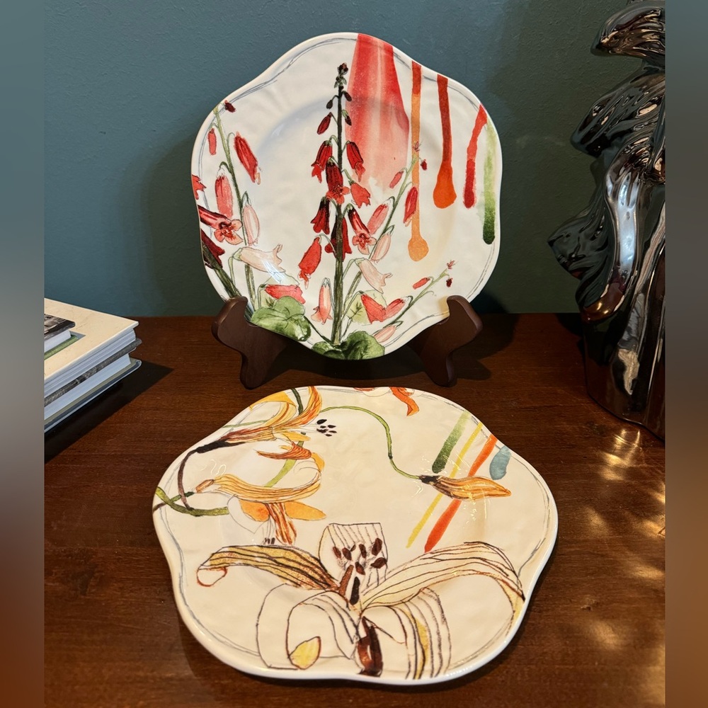 Set of 2 Anthropologie Sweet & Savour Meadowsweet Floral Scalloped Plates